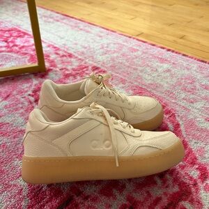 ALO Yoga Cream and Tan Sneakers